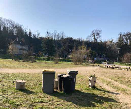 Added a photo to a location