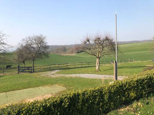 Einem Ort wurde ein Foto hinzugefügt