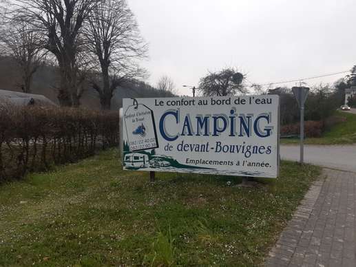 Einem Ort wurde ein Foto hinzugefügt