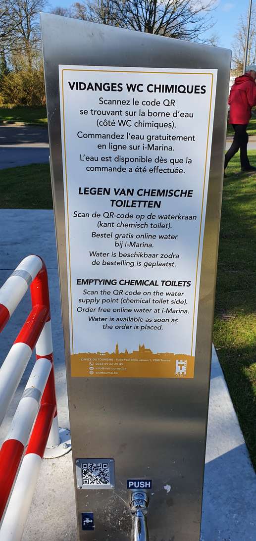 Einem Ort wurde ein Foto hinzugefügt