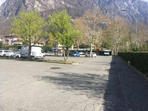 Einem Ort wurde ein Foto hinzugefügt