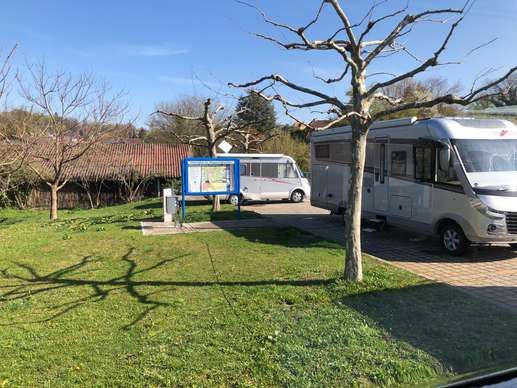 Een foto toegevoegd aan een locatie
