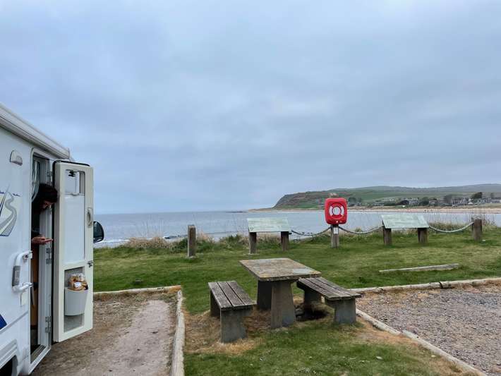 Parking Ballintore Beach