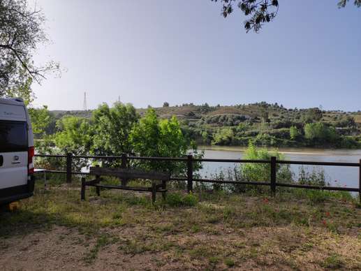 Added a photo to a location
