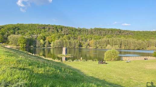 Added a photo to a location