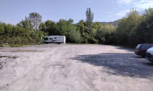 Added a photo to a location