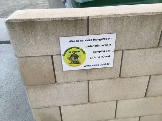 Einem Ort wurde ein Foto hinzugefügt