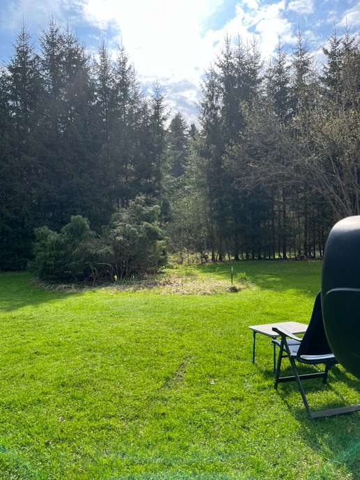 Einem Ort wurde ein Foto hinzugefügt