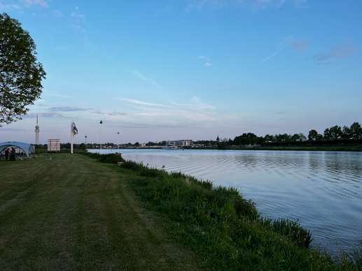 Added a photo to a location