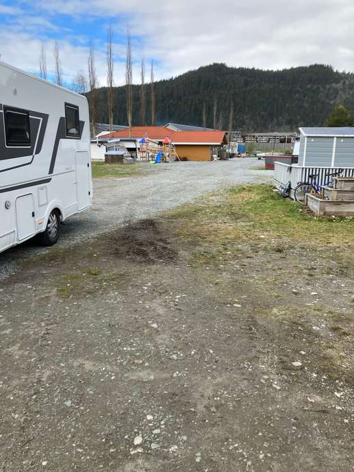 Einem Ort wurde ein Foto hinzugefügt