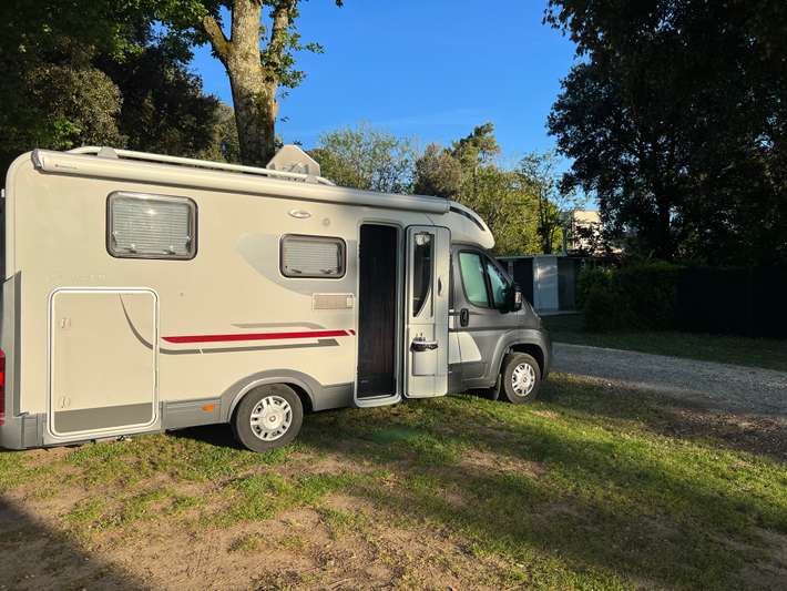 Aire Camping Car Royan - Meschers