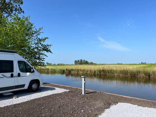 Een foto toegevoegd aan een locatie