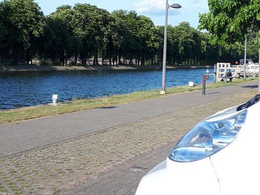 Einem Ort wurde ein Foto hinzugefügt