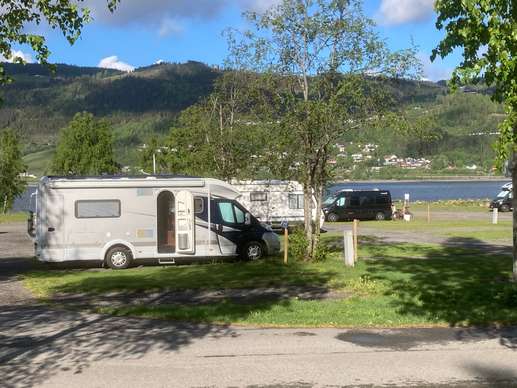 Added a photo to a location