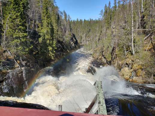 Added a photo to a location