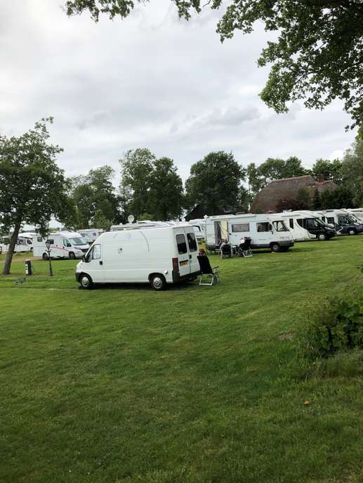 Een foto toegevoegd aan een locatie
