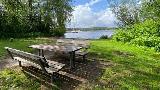 Added a photo to a location