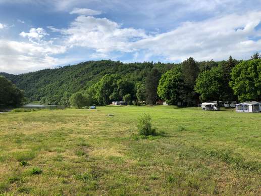 Added a photo to a location