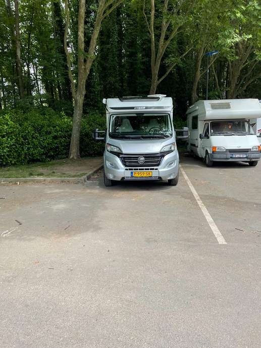 Einem Ort wurde ein Foto hinzugefügt