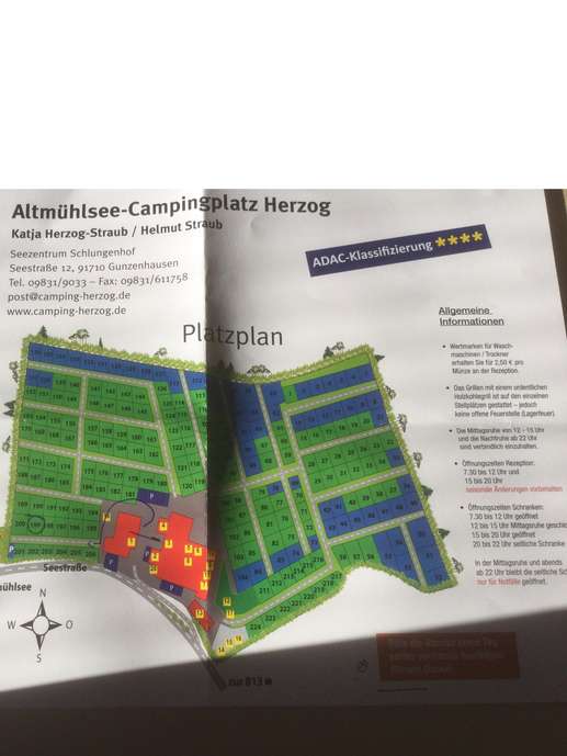Einem Ort wurde ein Foto hinzugefügt