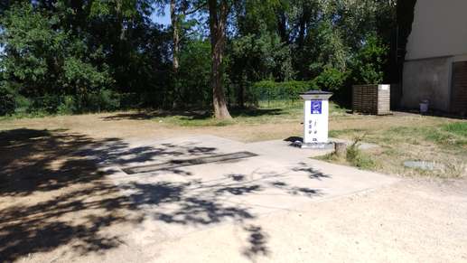 Added a photo to a location