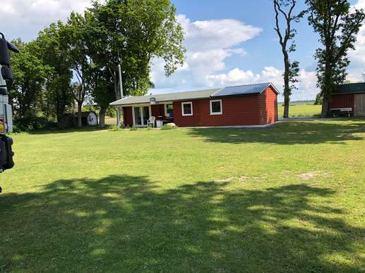 Added a photo to a location