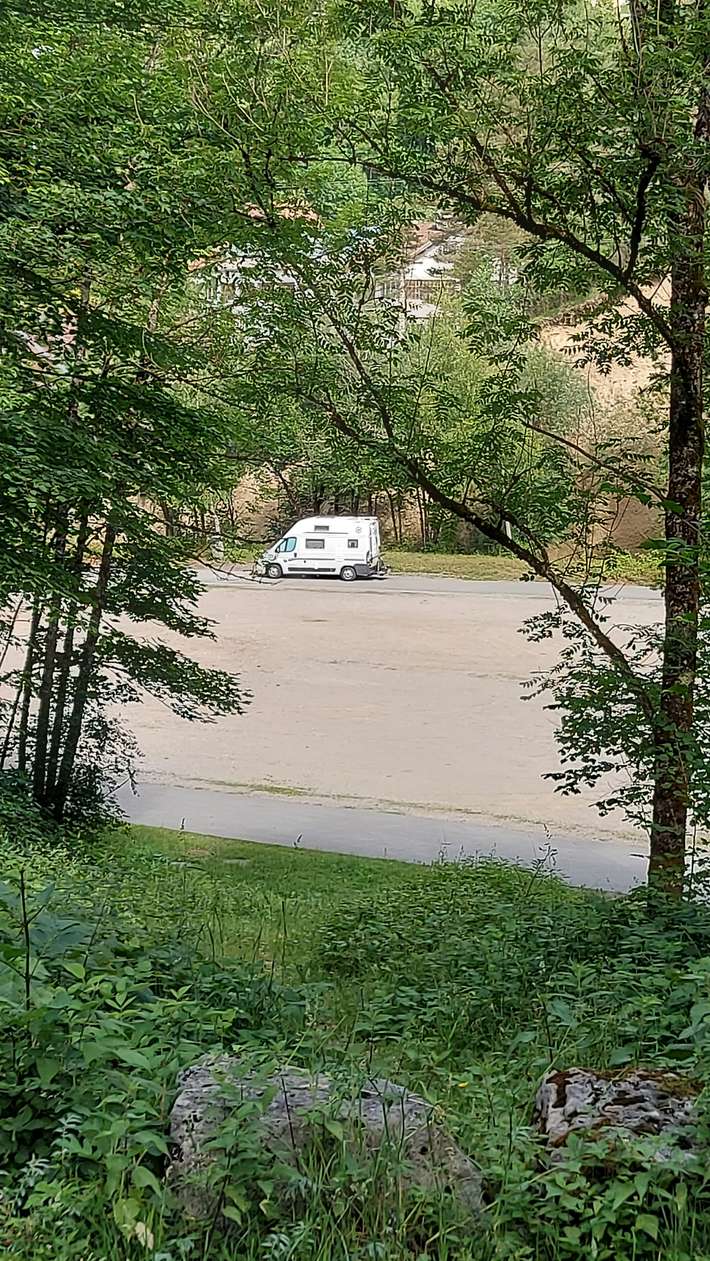 Saint Claude Aires de Camping Cars
