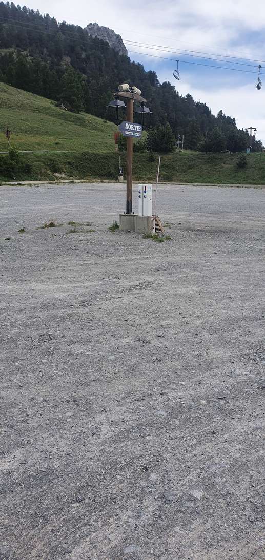 Added a photo to a location