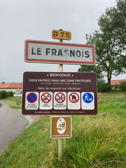 Einem Ort wurde ein Foto hinzugefügt