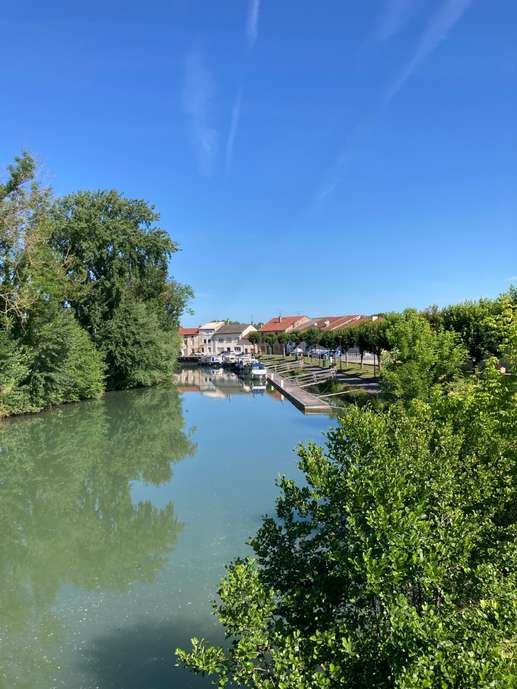 Added a photo to a location