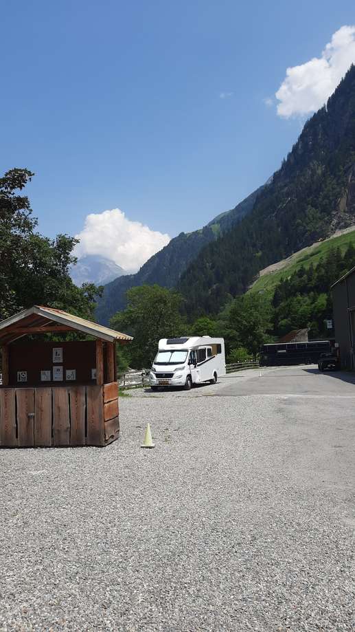 Added a photo to a location