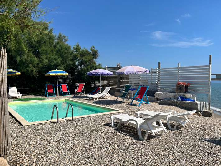 Camping La Foce dei Tramonti  Campercontact