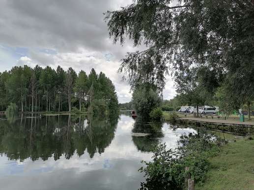 Added a photo to a location