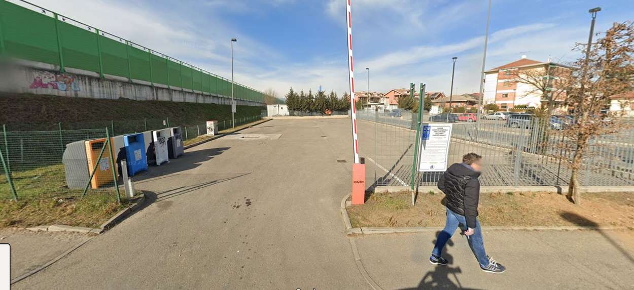 Area carico/scarico Beinasco 