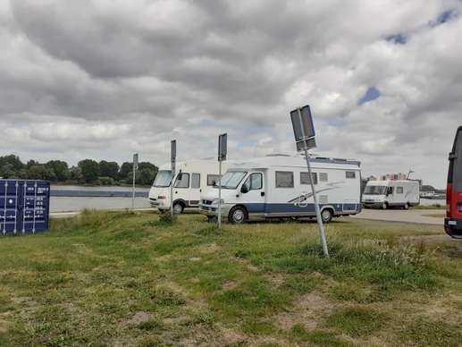 Een foto toegevoegd aan een locatie