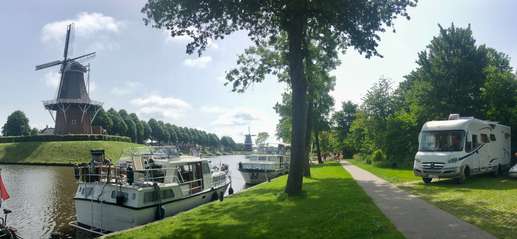 Added a photo to a location