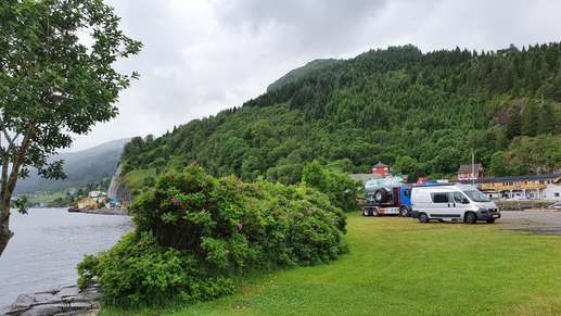 Einem Ort wurde ein Foto hinzugefügt