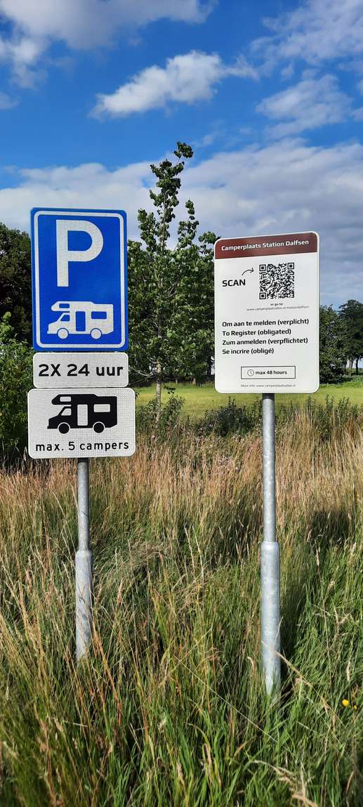 Einem Ort wurde ein Foto hinzugefügt
