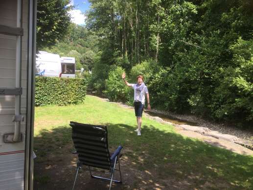 Einem Ort wurde ein Foto hinzugefügt