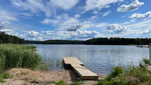 Added a photo to a location