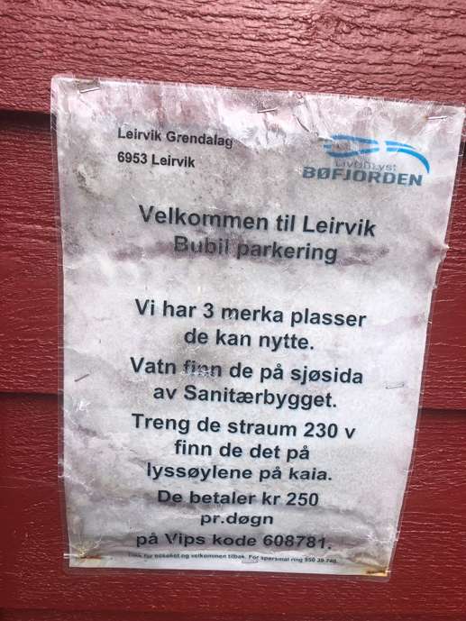 Einem Ort wurde ein Foto hinzugefügt