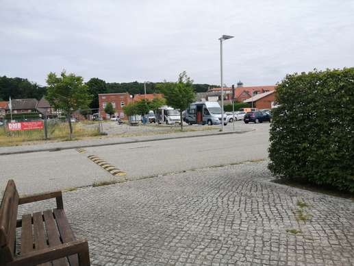 Einem Ort wurde ein Foto hinzugefügt