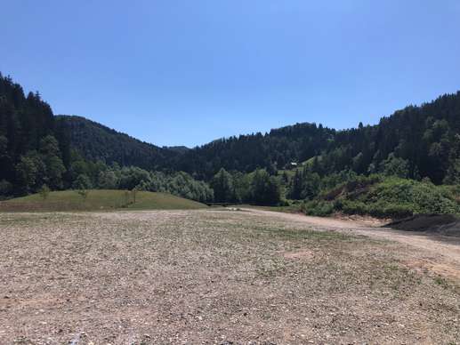 Added a photo to a location