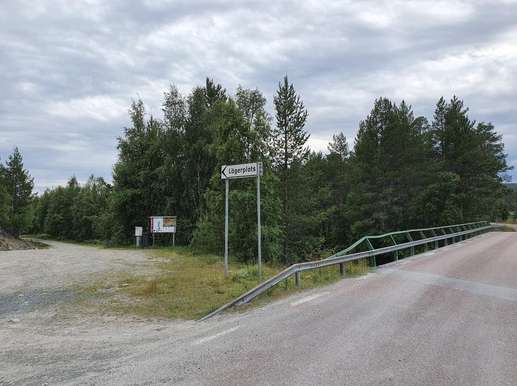 Added a photo to a location