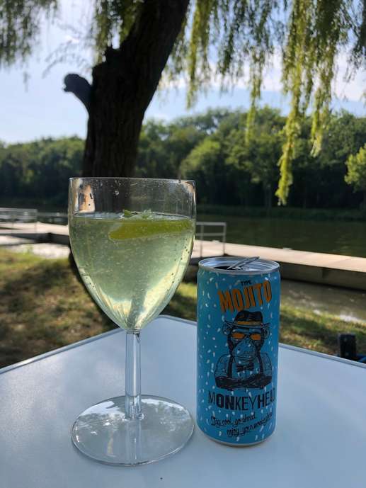 Einem Ort wurde ein Foto hinzugefügt