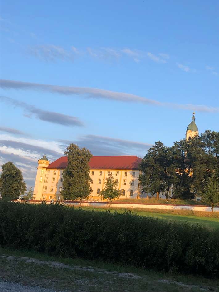 An der Kapfhalle