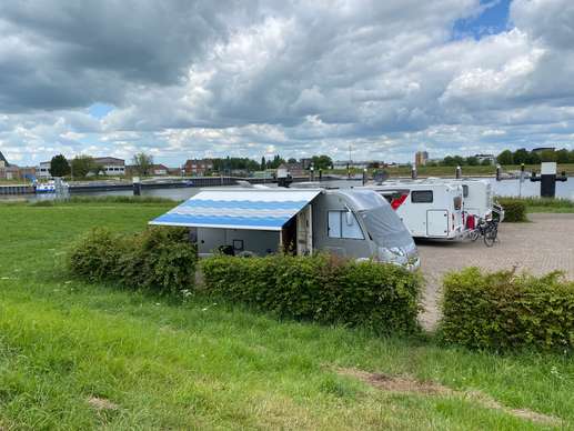 Een foto toegevoegd aan een locatie