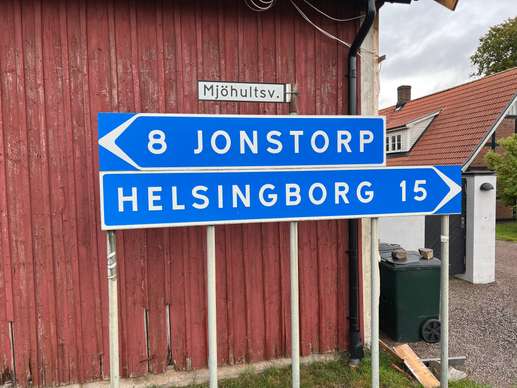 Added a photo to a location