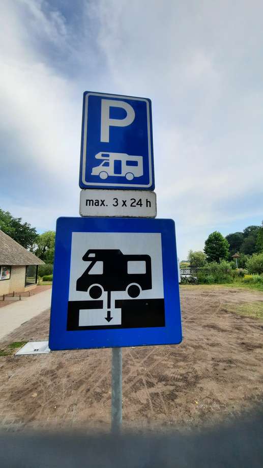 Einem Ort wurde ein Foto hinzugefügt