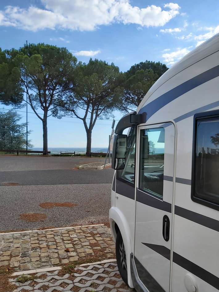 Piazzale Luciano Zana